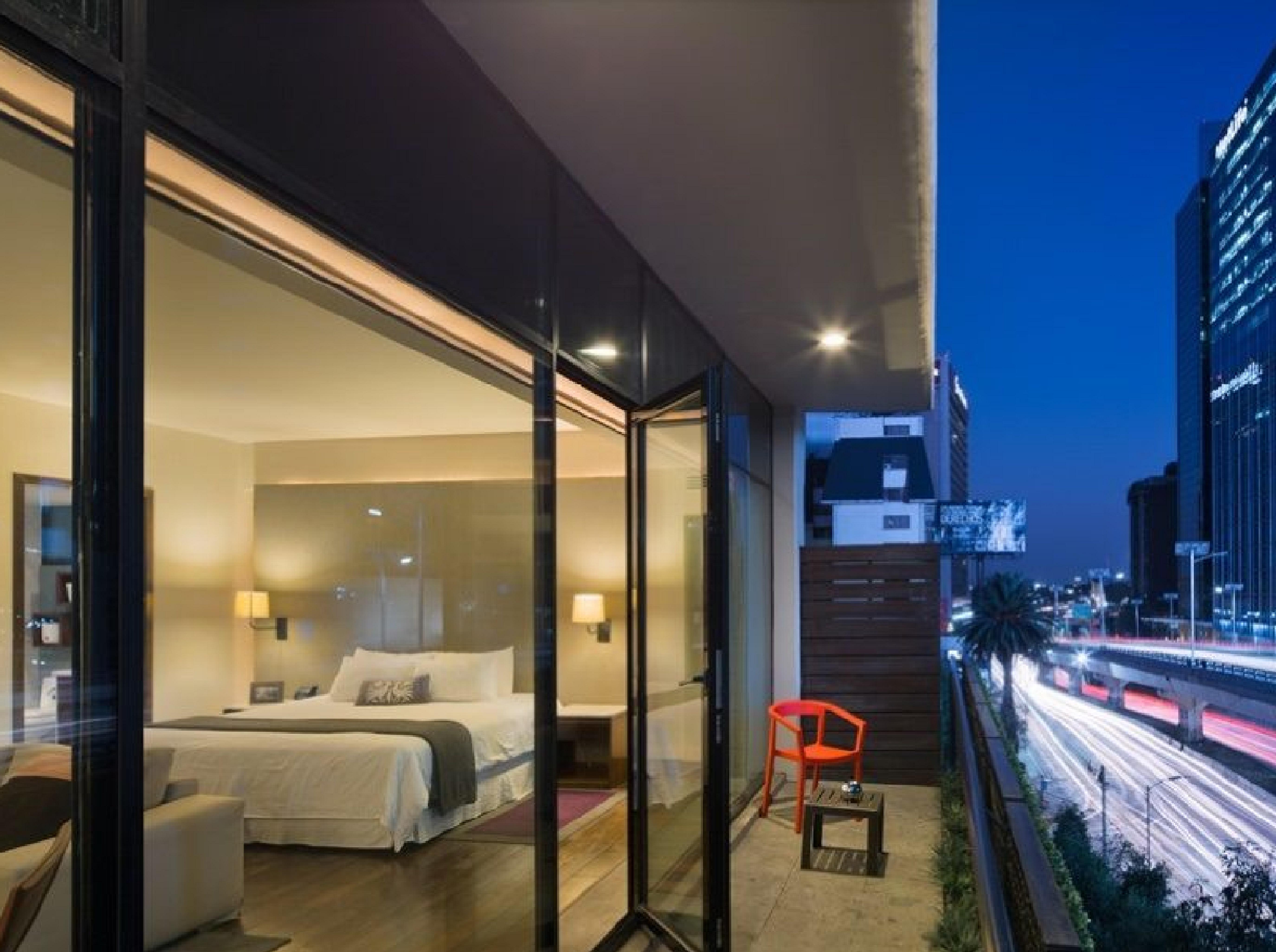 Las Suites Campos Eliseos Μεξικό Εξωτερικό φωτογραφία