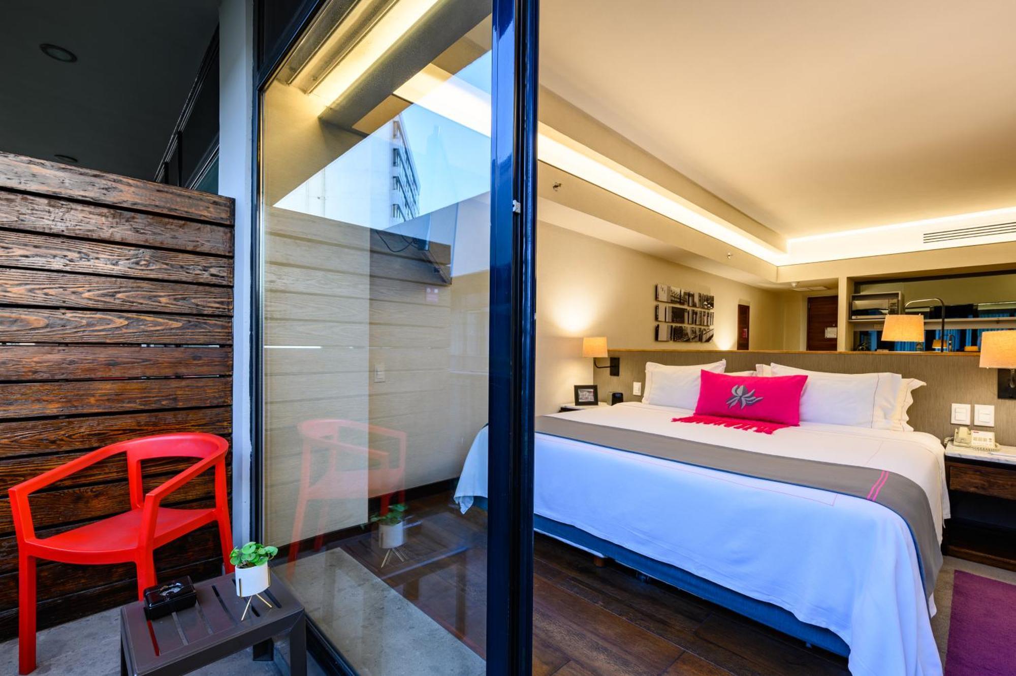 Las Suites Campos Eliseos Μεξικό Εξωτερικό φωτογραφία