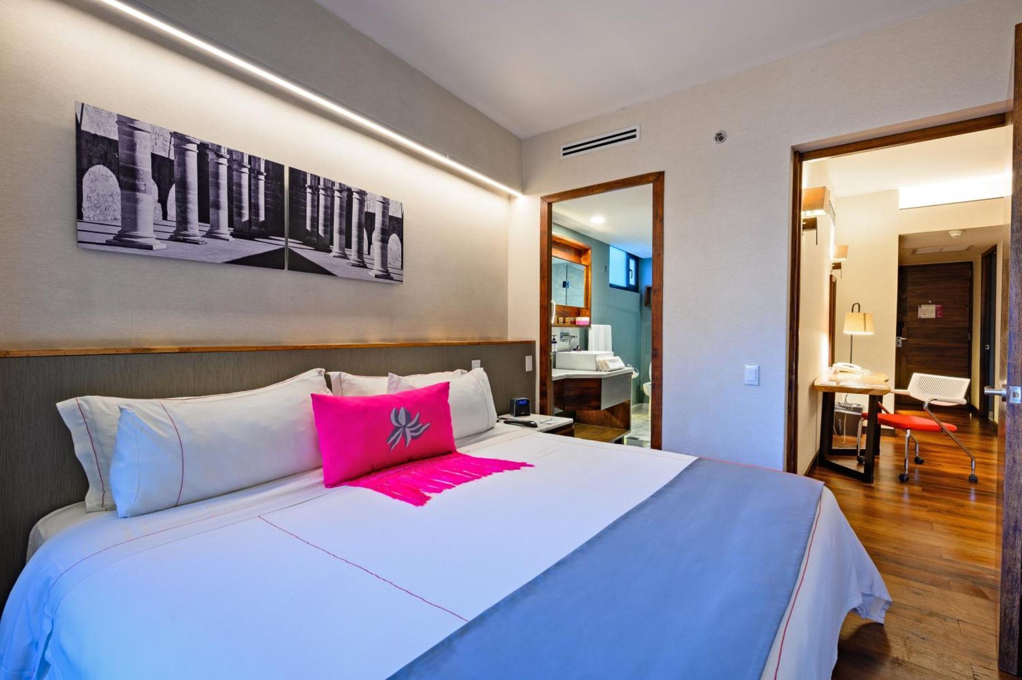 Las Suites Campos Eliseos Μεξικό Εξωτερικό φωτογραφία