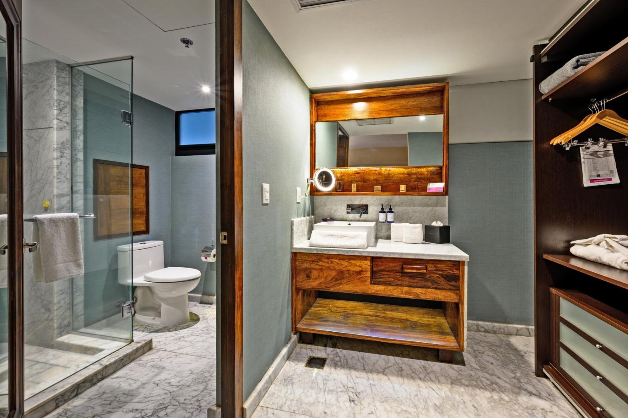 Las Suites Campos Eliseos Μεξικό Εξωτερικό φωτογραφία
