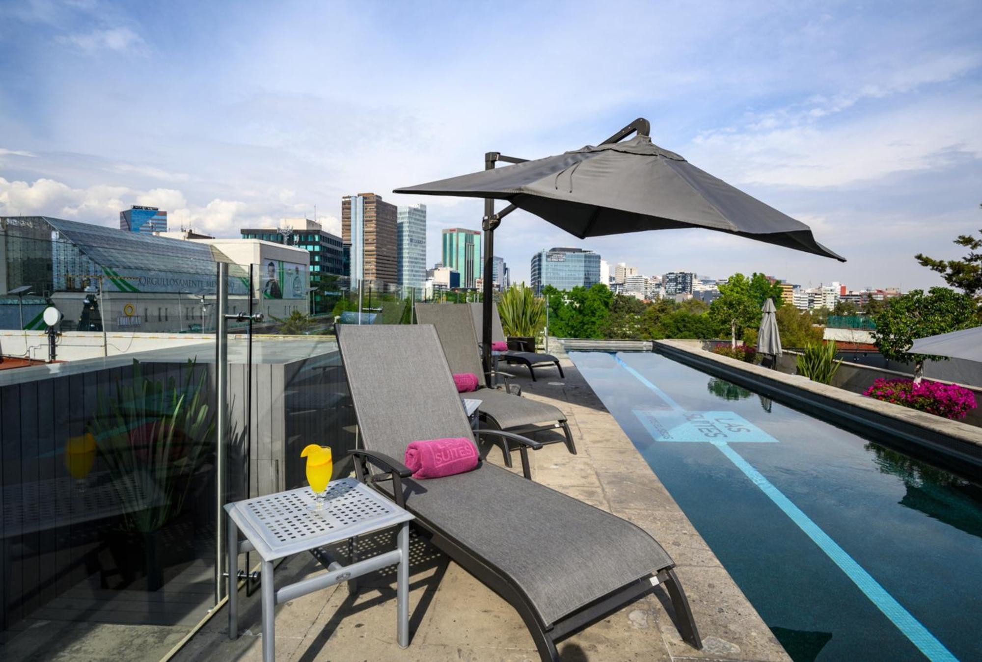 Las Suites Campos Eliseos Μεξικό Εξωτερικό φωτογραφία